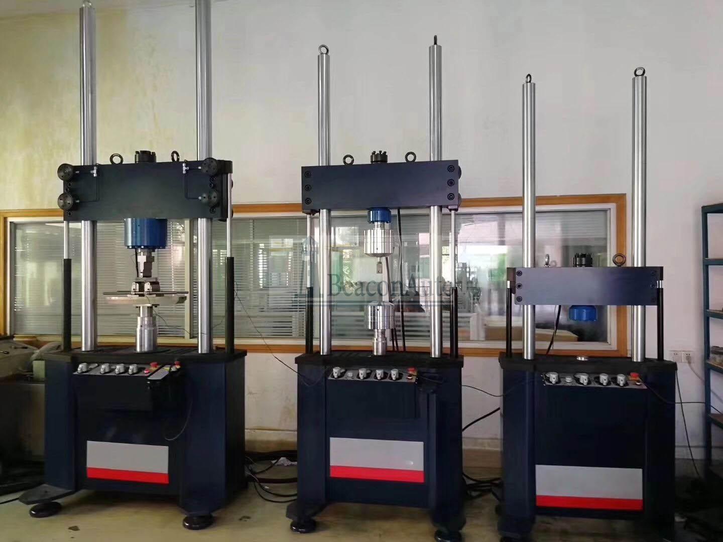 脊柱固定器壓縮疲勞試驗機(jī)技術(shù)文獻(xiàn)