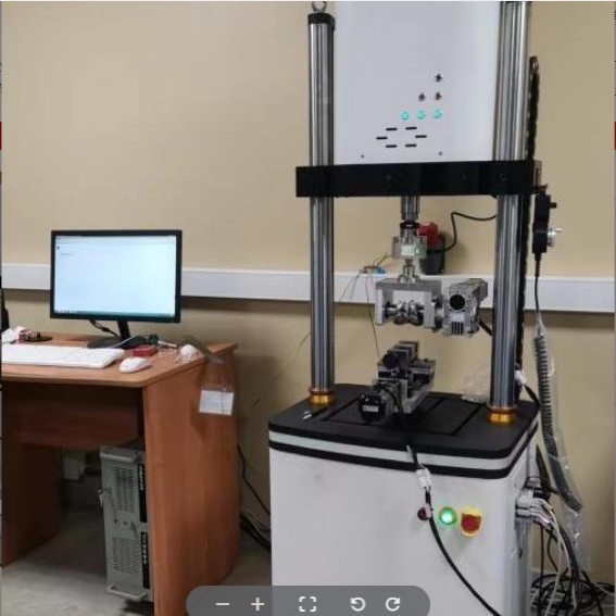 8假肢髖關節(jié)結(jié)構強度試驗機三工位 假下肢耐久疲勞 鉸鏈磨損測試4.png